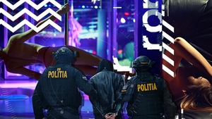 Cum a traficat-o "loverboy-ul" Ionel pe "Antonia" într-un club din Elveția. A obligat-o să aibă opt clienți pe zi și...