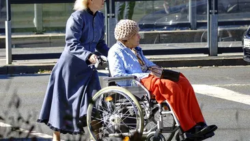 Badantele românce care au făcut Italia să lăcrimeze: „M-am sacrificat pentru a avea cei de acasă tot ce le trebuie”