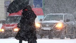 Alertă meteo! Anunțul de ultimă oră făcut de ANM: Până când vor ține ninsorile