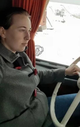 Ce tragedie! Lucreția, de profesie șoferiță de TIR, a murit în urma unui cumplit accident. Trei copii au rămas fără mamă