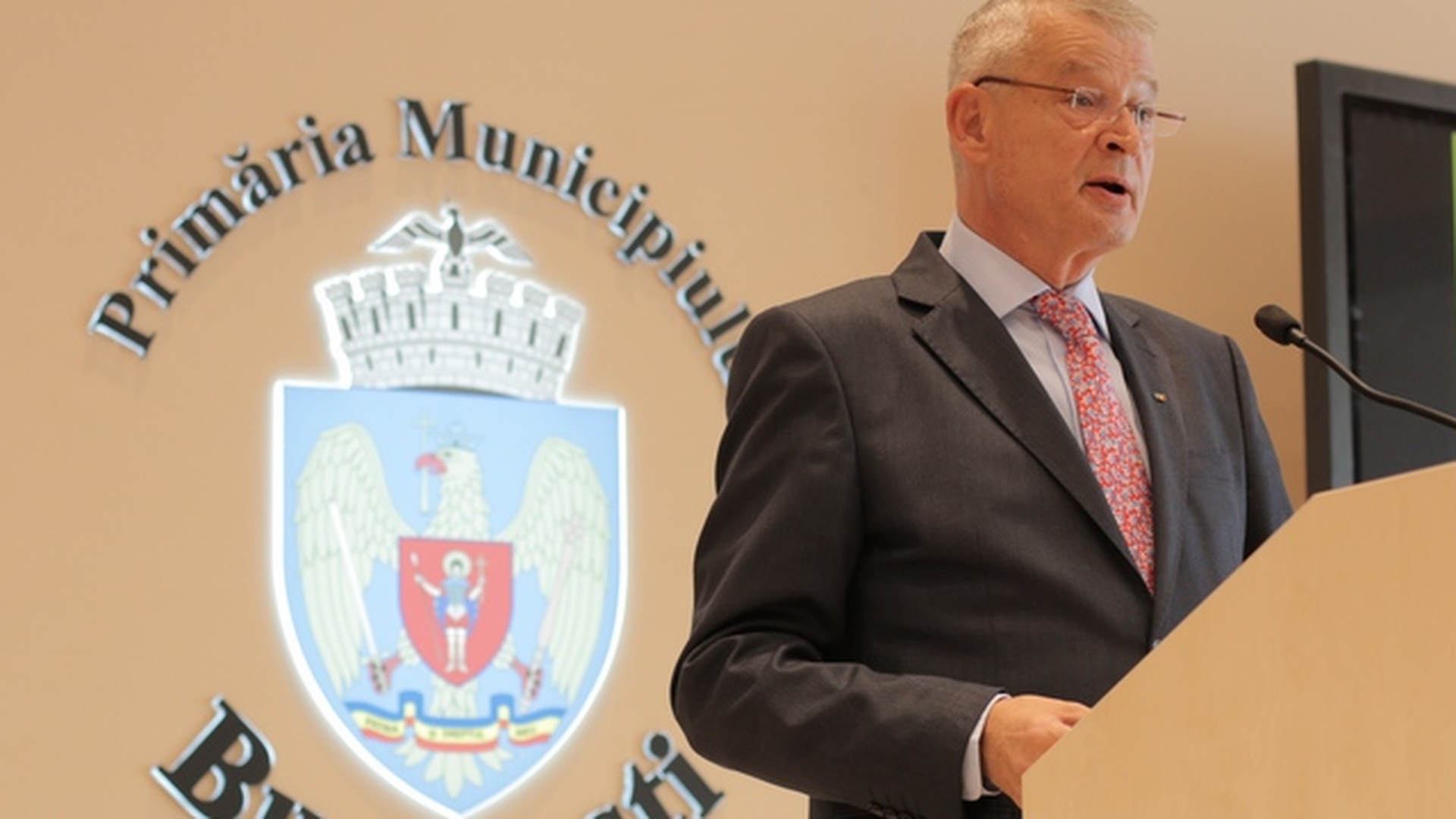 Vara asta se va lucra intens in Capitala! Primarul Oprescu: “Imi cer scuze, insa numai asa Bucurestiul se poate dezvolta!”