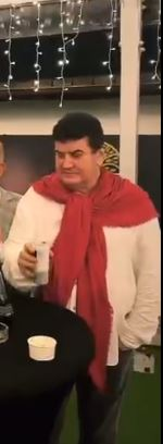 Fostul ministru la petrecerea de tăiere de moț a nepotului