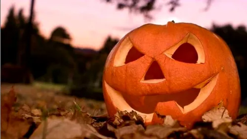 Ce este „Singura casă”, show-ul pe care Pro TV îl difuzează în noaptea de Halloween
