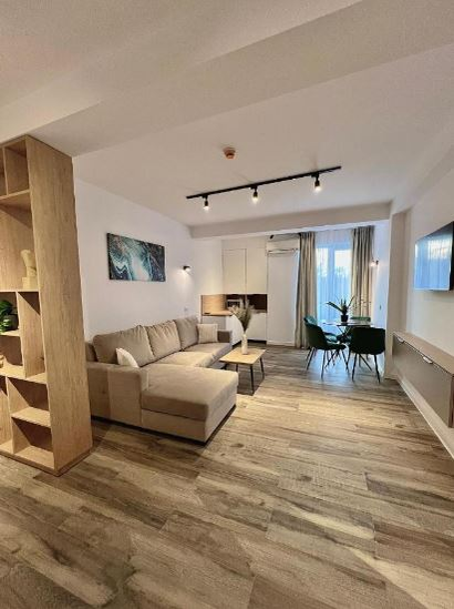 Cât costă o noapte de cazare în hotelul Andreei Bănică/ sursă foto: Booking