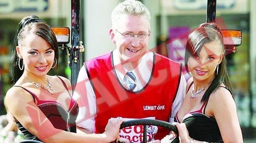 Lembit o baga in Parlament pe Cheeky Gabriela
