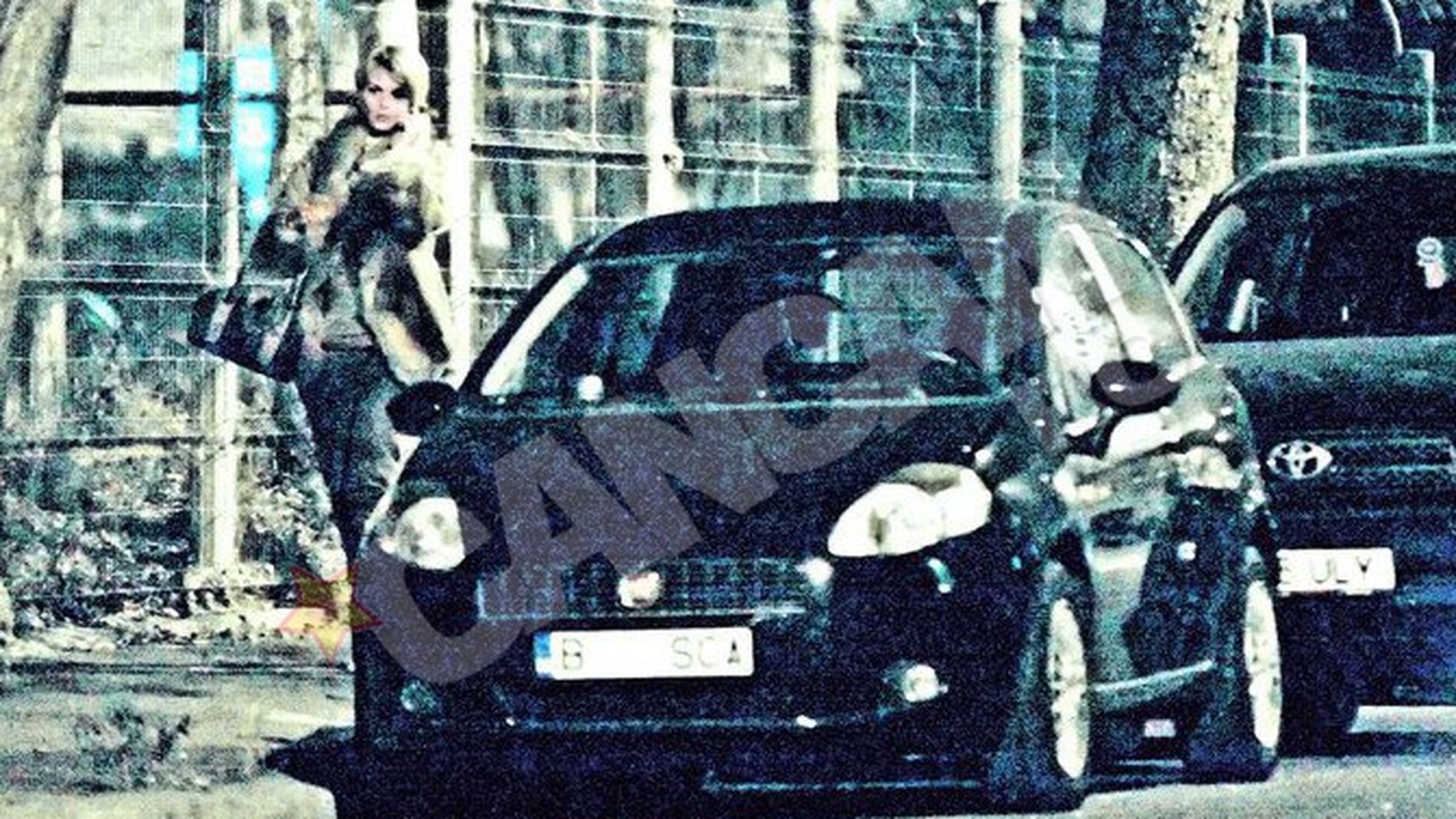 Iuliana Marciuc a avut o reactie necontrolata dupa ce a vazut dovada infidelitatii lui Adrian Enache! A pus mana pe telefon si l-a facut K.O.