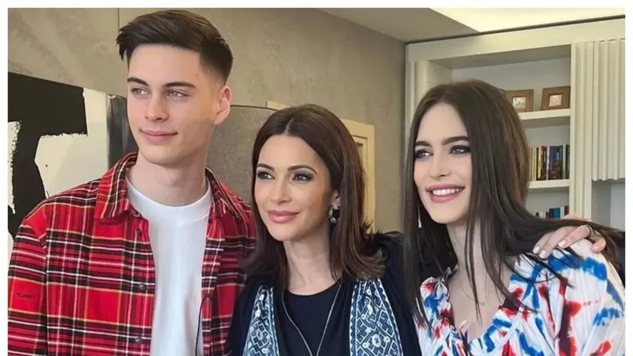 Cât de mare a crescut fiul Andreei Berecleanu! Petru seamănă enorm cu mama lui și acum studiază în Marbella