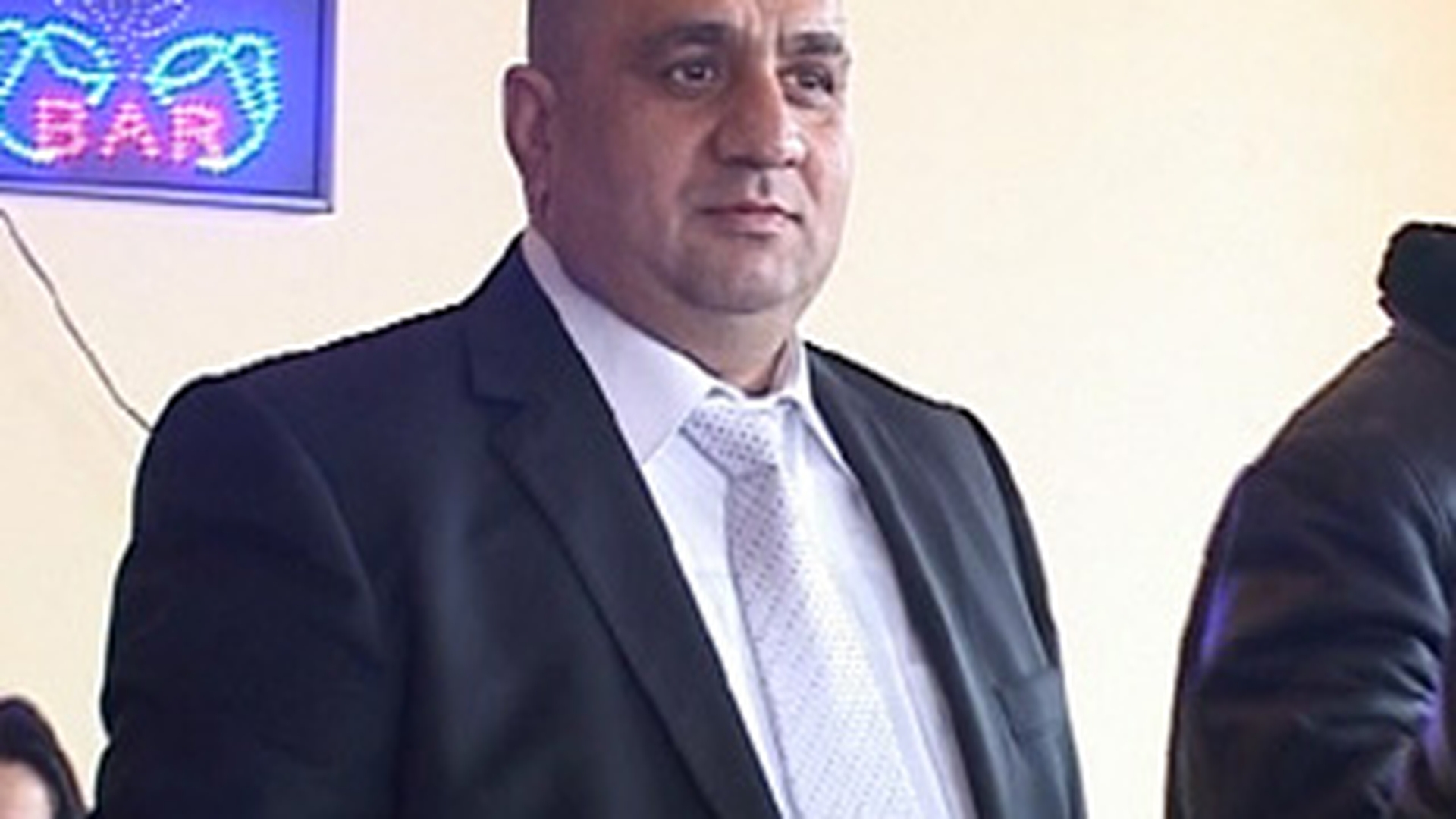 Rudele  lui Bercea Mondialu ii implora pe procurori: "Dati-ne aurul si banii inapoi ca ne mor copiii de foame!"