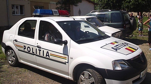 O femeie din Gorj s-a spanzurat, nesuportand ideea ca sotul sau urma sa plece la munca in Franta
