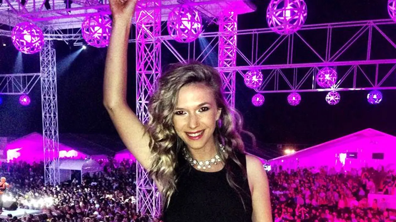 Incredibil de sexy! Adela Popescu a scos artileria grea din dulap! Toata lumea a urlat dupa ea cand a vazut-o imbracata asa