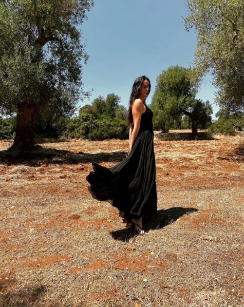 Cât s-a schimbat Adelina Chivu după intervențiile estetice! A plecat fără soțul ei în vacanța din Mykonos și a pozat sexy și nemachiată