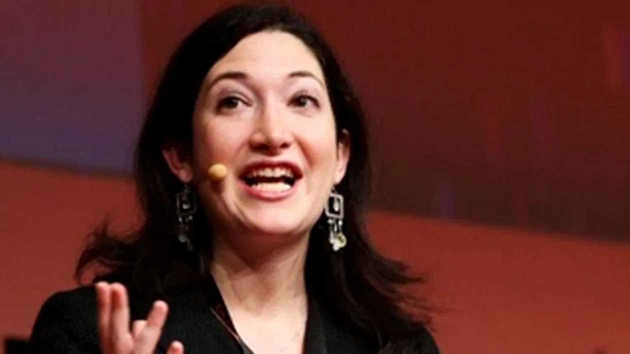 Sora fondatorului Facebook si-a dat demisia de la afacerea fratelui sau