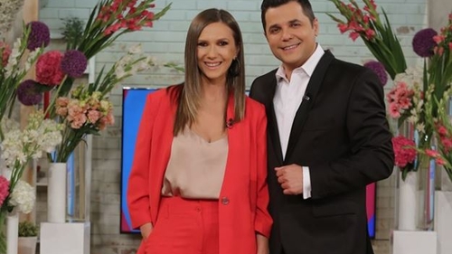 Uite cum arată Viviana, noua colegă a Adelei Popescu la ”Vorbește lumea”, de pe Pro TV! E bestială în costum de baie