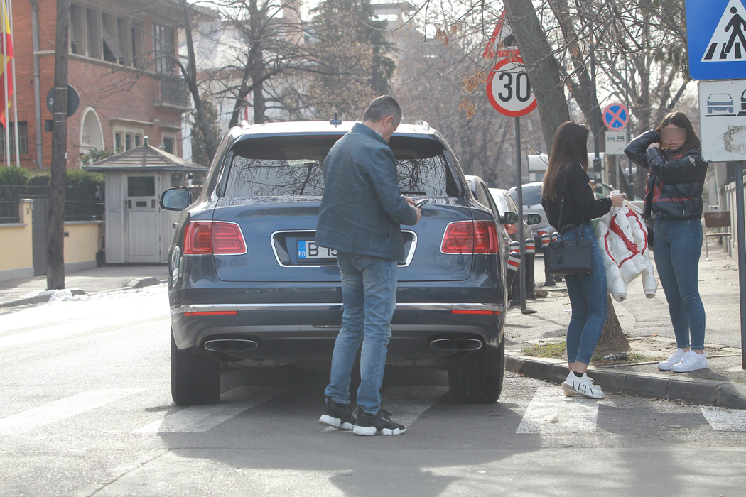 Remus Truică a apărut cu un Bentley de un sfert de milion de euro