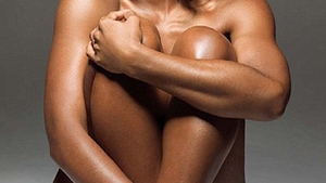 Kelly Rowland: "Ma simt sexy cand sunt nemachiata si goala"