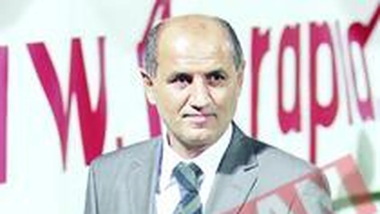 E foame de bani, George?