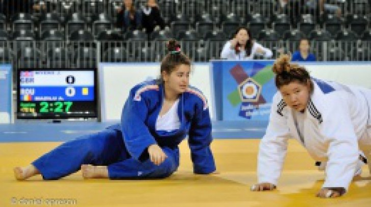Alexandra Mazilu a luat medalia de aur la Campionatul Mondial de Judo