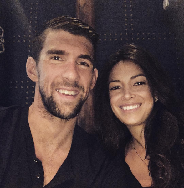A bătut recordurile la Olimpiadă, însă MICHAEL PHELPS a dat lovitura şi acasă! VEZI cum arată logodnica înotătorului