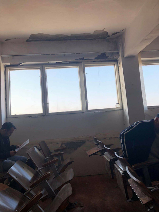 Așa arată sala în care se dă examenul pentru permisul auto, la Poliția Rutieră Dâmbovița