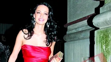 Ce face Raicu atunci cand nu o vede nimeni