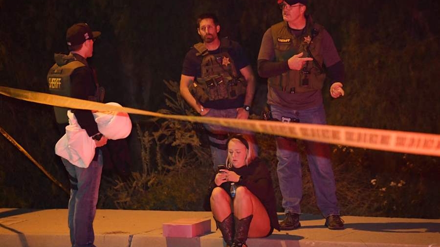 Focuri de armă în California! Mai multe victime după ce un individ a deschis focul într-o sală de bowling