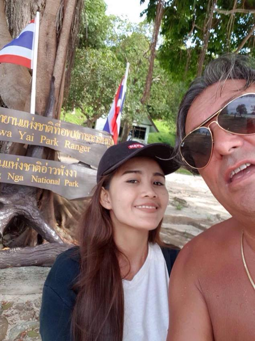 Cornel Galeş a dus-o pe blonda Viviana în Thailanda! Ipostazele în care s-a fotografiat cu presupusa lui iubită