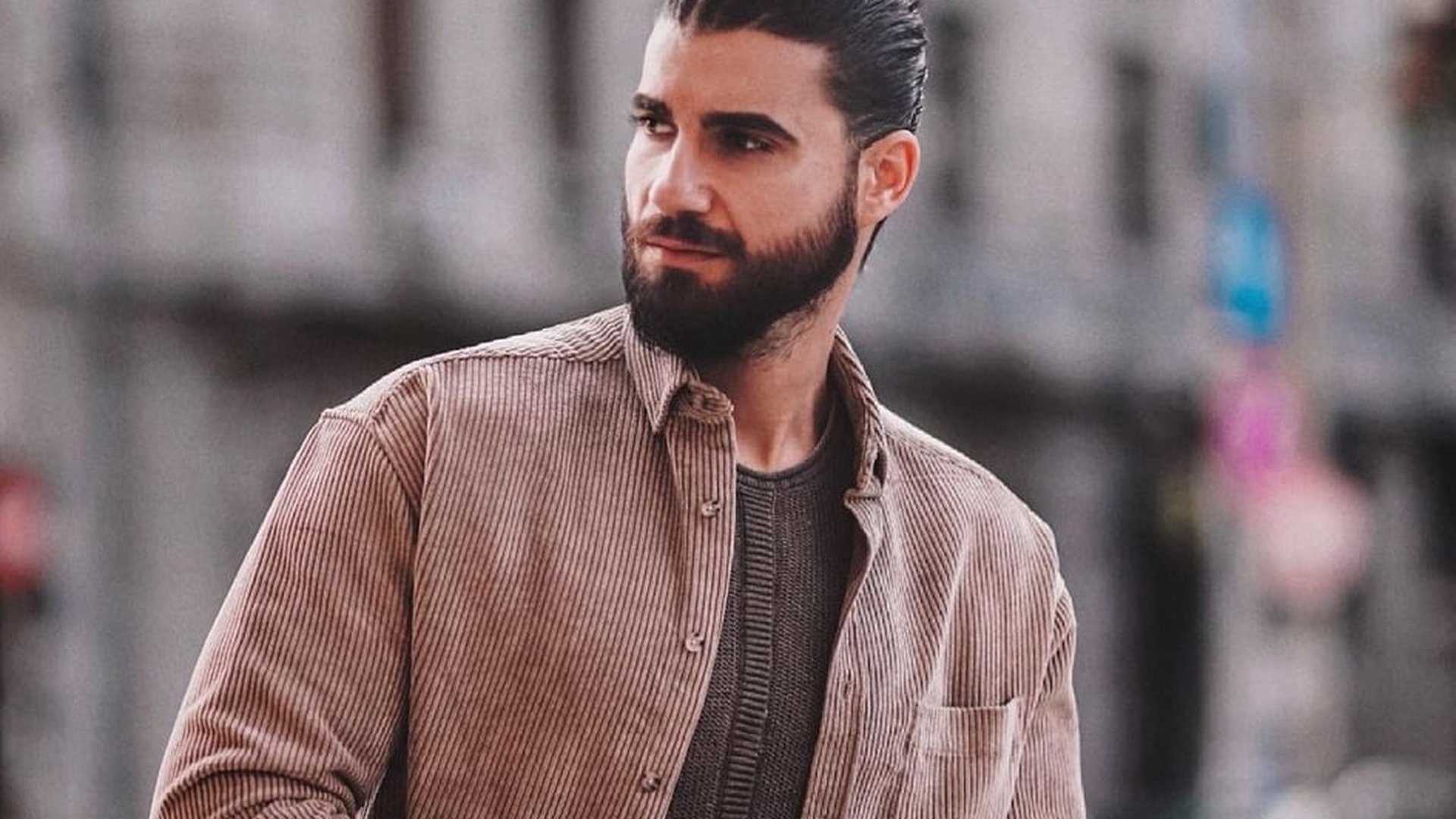 Andi Constantin a renunțat la burlăcie! Și-a găsit iubită și are planuri mari de viitor. „Am fost cucerit”