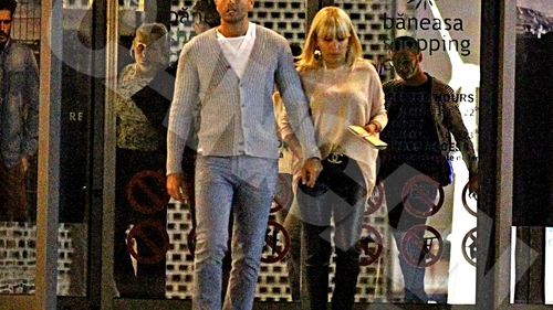 Elena şi Valentin, amor adolescentin! Udrea şi noul iubit au fost filmaţi noaptea, în timp ce…