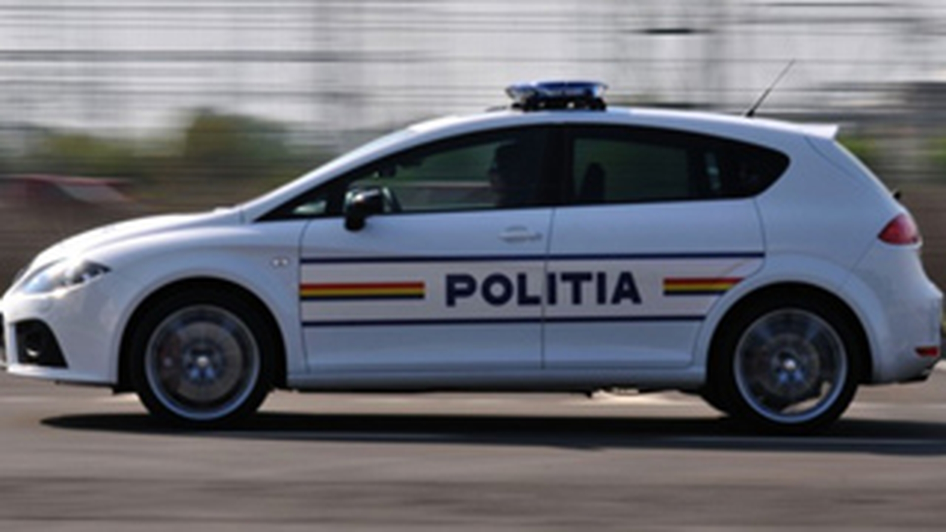 Un batran a murit dupa ce a fost lovit de o masina de Politie
