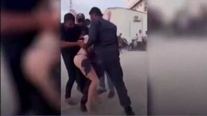 VIDEO| O turistă a fost arestată în Maldive, pentru că se plimba în costum de baie