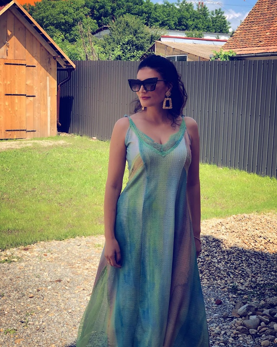 De când a divorțat, este foarte activă pe rețelele e socializare. Cum arată Ioana Ginghină în costum de baie