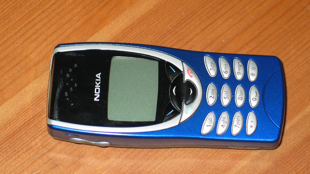 Ai acest model vechi de Nokia prin casa? Costa o avere in strainatate! Cu ce pret se vinde in Romania