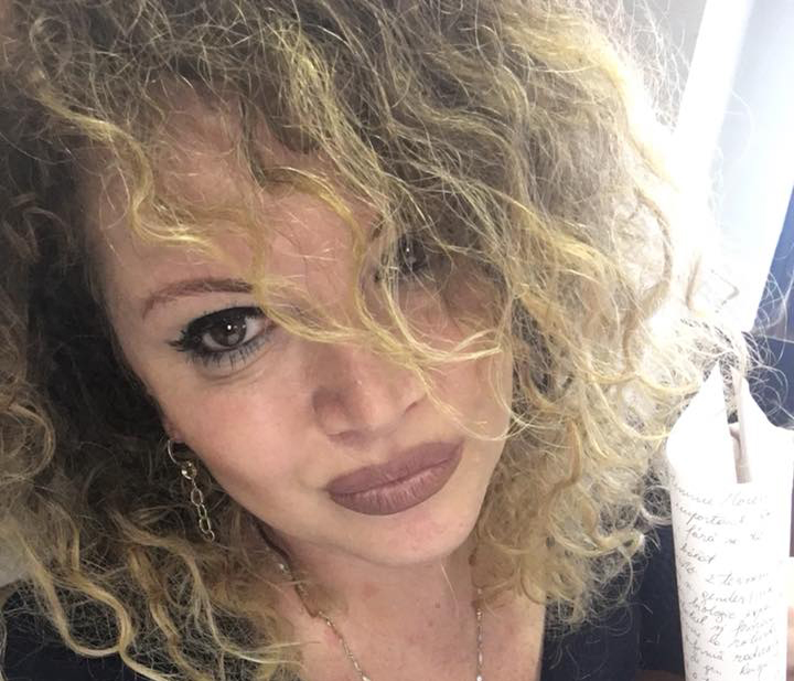 Oana Lis, roșcată! A împărtășit imaginea cu prietenii virtuali