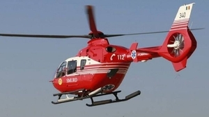 Un tânăr a fost preluat de un elicopter SMURD, după ce a fost înțepat de insecte