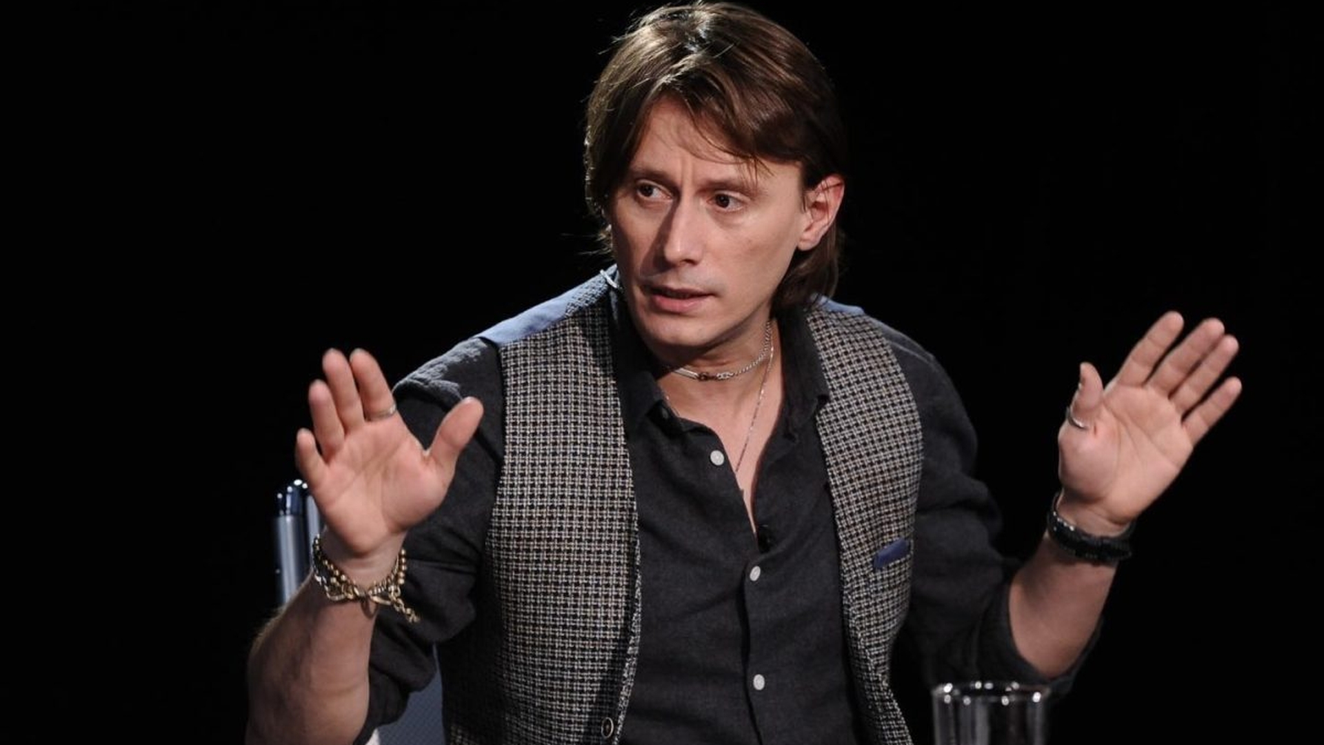 Marius Manole, șoc hipotermic pe scenă! Ce s-a întâmplat cu actorul în timpul spectacolului