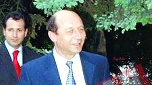 Basescu si Roman, cei mai populari politicieni pe Google