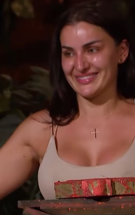 Ea e ”rățușca cea urâtă” de la Survivor! Cum arăta Larisa Popa înainte de operațiile estetice