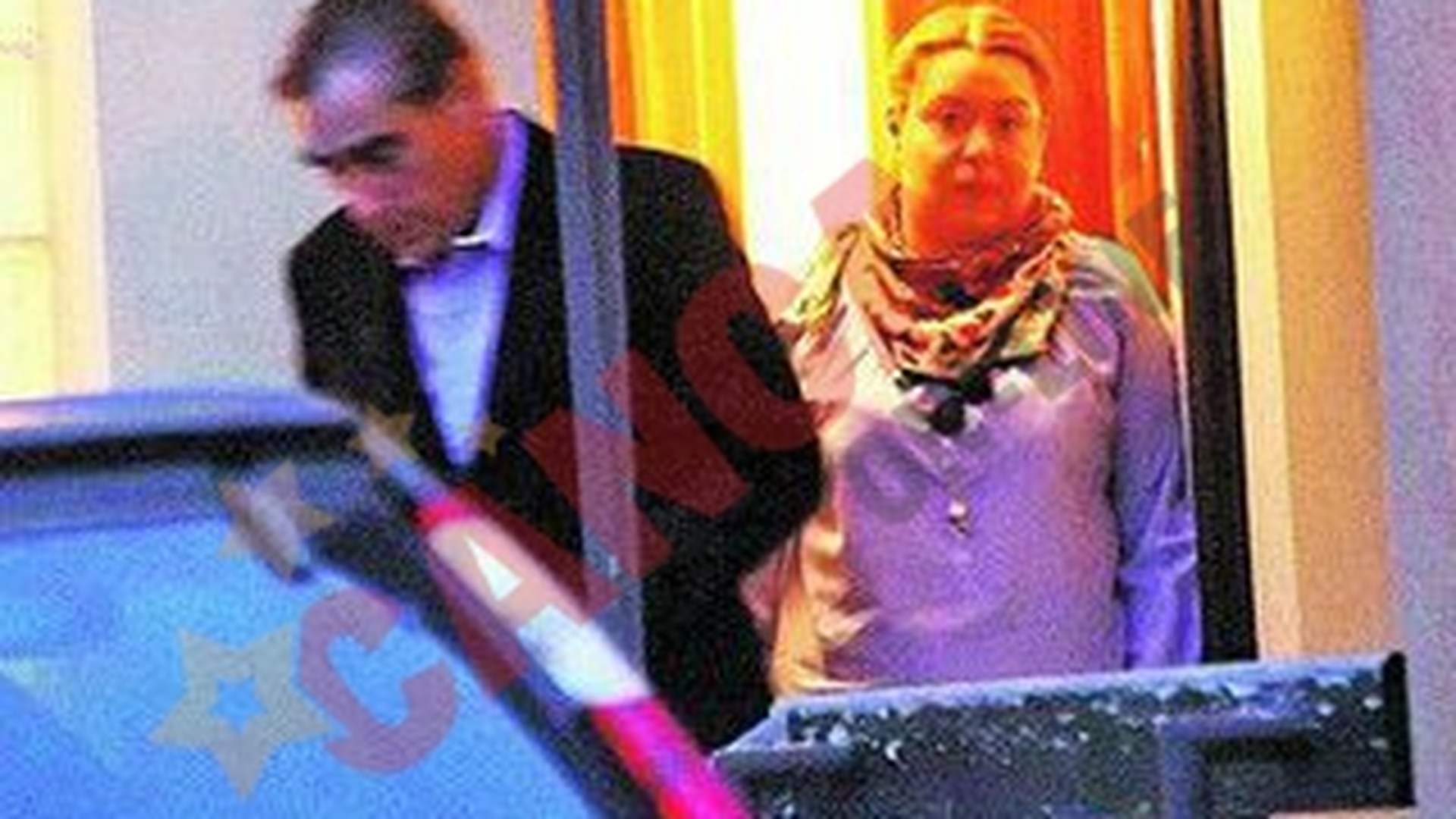 Petre Roman are probleme acasa? Si-a vizitat in secret fiica