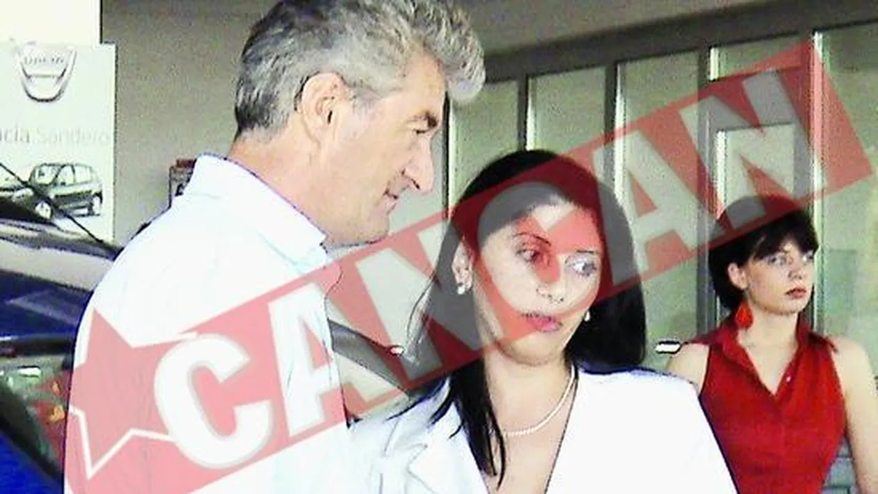 Cu cine se afiseaza primarul din Drobeta dupa ce amanta a plecat la mare