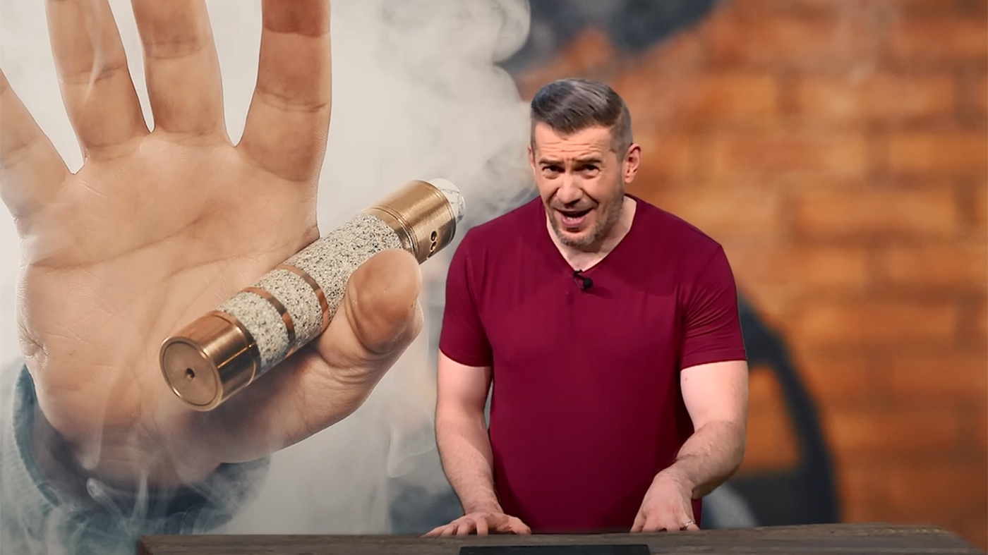 Din ce sunt făcute, de fapt, țigările electronice. Dragoș Pătraru: "Lichide utilizate în industria vopselelor"