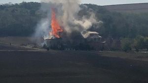Incendiu puternic la o mănăstire din judeţul Constanţa