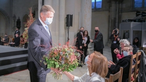 Ce rochie prețioasă a purtat Carmen Iohannis la decernarea premiilor de la Magdeburg