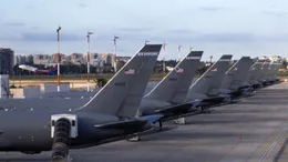 Cinci avioane-cisternă ale Forțelor Aeriene ale SUA, lovite de o rachetă iraniană în timp ce staționau la o bază aeriană saudită