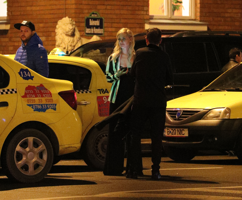 Ispravnic si blonda lui cea zebrată s-au simţit foarte bine în club