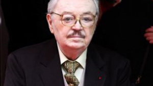 Actorul Ion Lucian respira cu ajutorul aparatelor