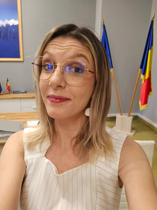 Ce a făcut Diana Buzoianu cu pisica devenită populară. Ce decizie a luat după ce s-a schimbat Guvernul