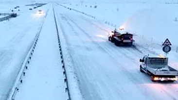 Autostrazile A1 si A2 au fost inchise!