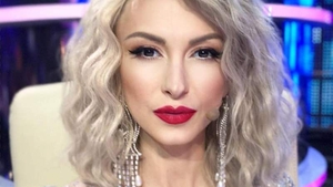 Andreea Bălan, schimbare de look radicală. A apărut sexy și „rea” la Te Cunosc de Undeva