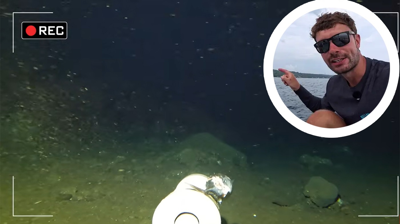 Acest vlogger a aruncat o cameră GoPro în mare și a filmat ceva UNIC în istoria omenirii. Acestea sunt imaginile