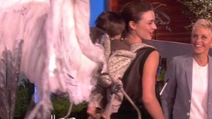 Miranda Kerr a primit port-bebe cu aripi de ingeras